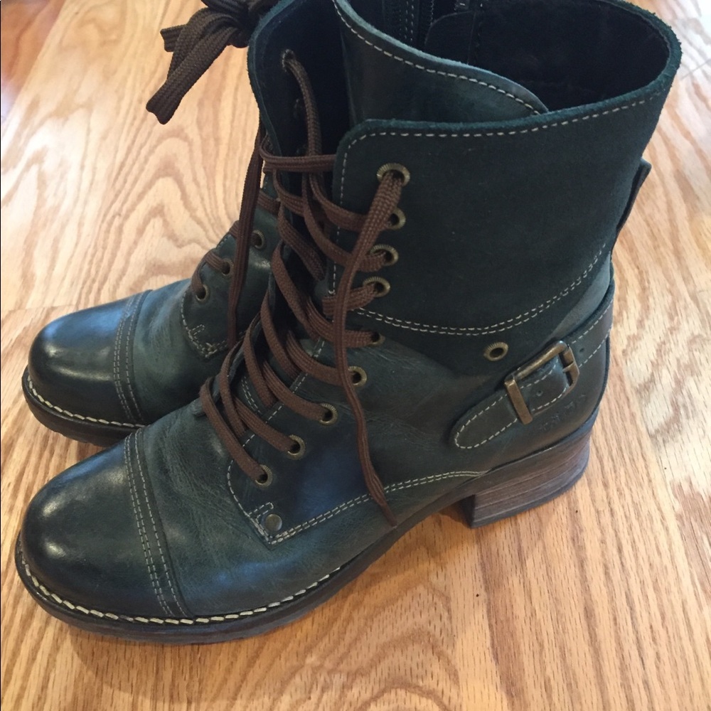 Taos boots